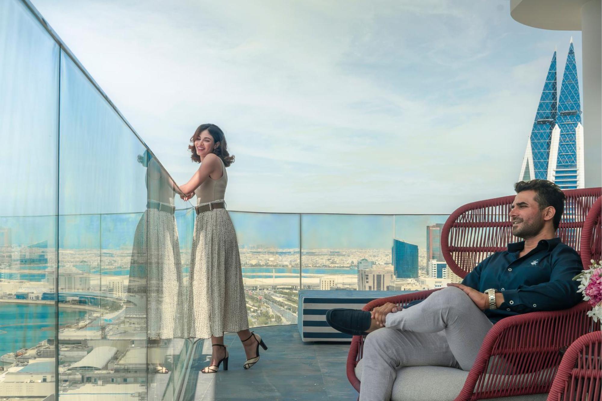 ホテル Conrad Bahrain Financial Harbour マナーマ エクステリア 写真